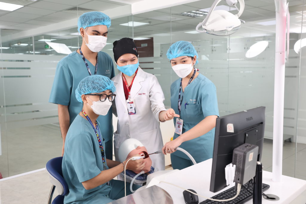 Khám phá phòng khám răng hàm mặt gần đây uy tín